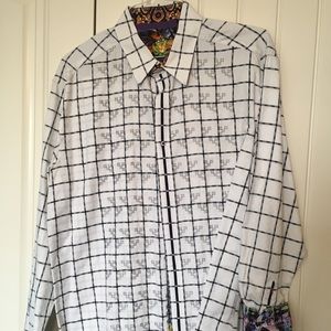 Robert Graham shirt
